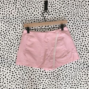 Lily Pulitzer pink seersucker skort. Size 0